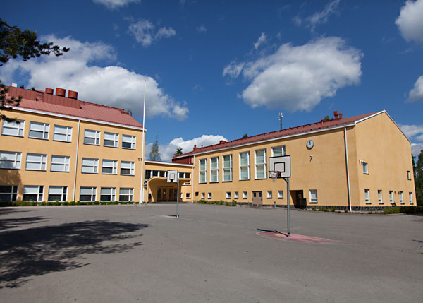 H&auml;meenkadun kivikoulu